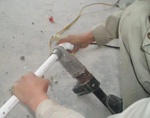 玉林市漏水维修电话